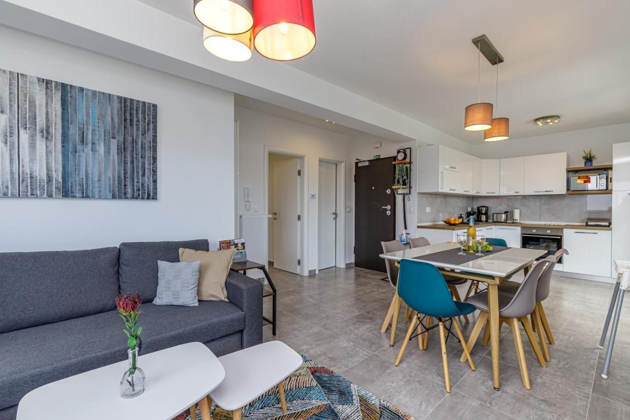Sabena Apartment With Private Whirlpool Poreč Dış mekan fotoğraf