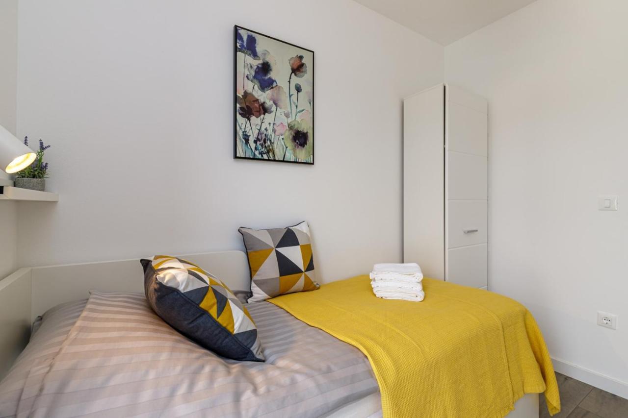 Sabena Apartment With Private Whirlpool Poreč Dış mekan fotoğraf