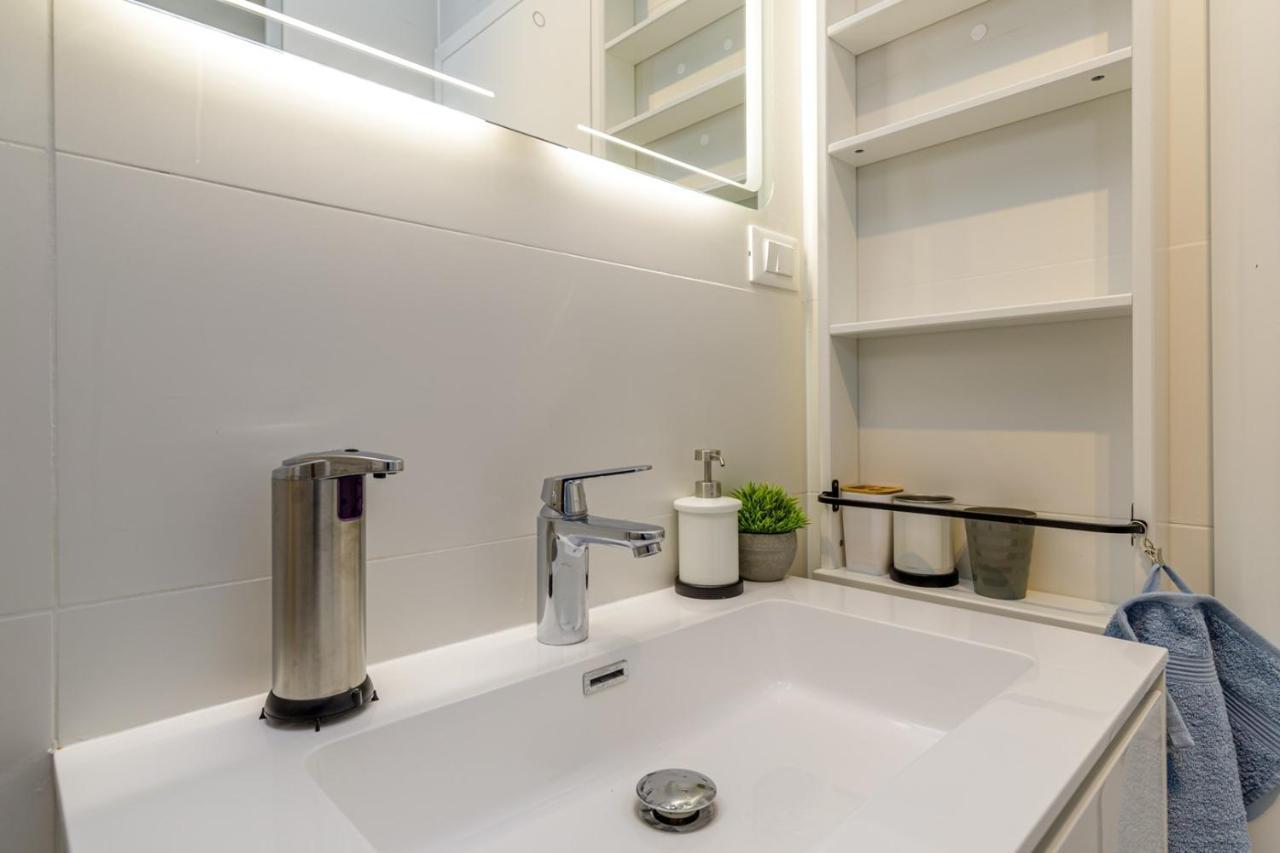 Sabena Apartment With Private Whirlpool Poreč Dış mekan fotoğraf