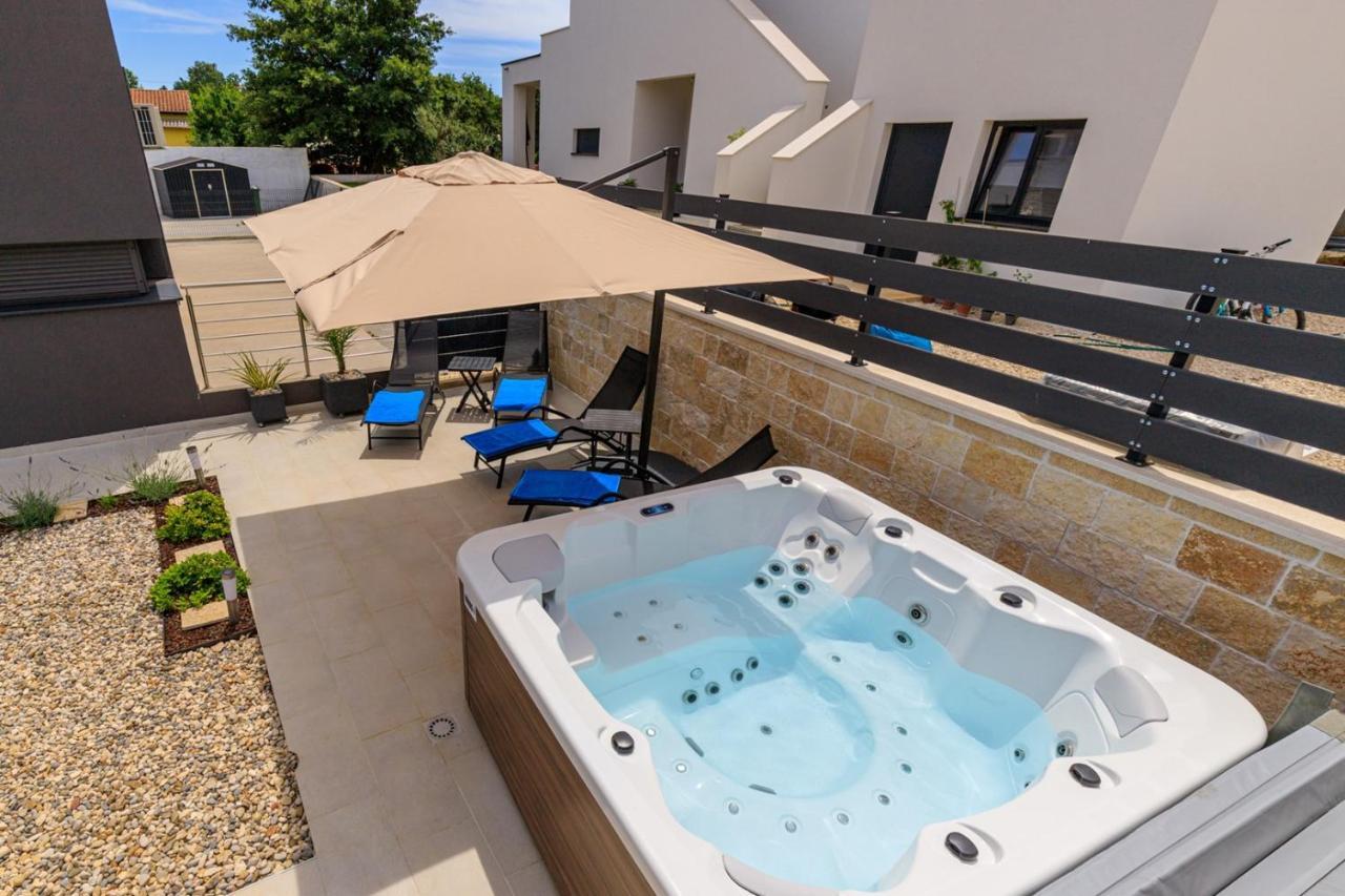 Sabena Apartment With Private Whirlpool Poreč Dış mekan fotoğraf