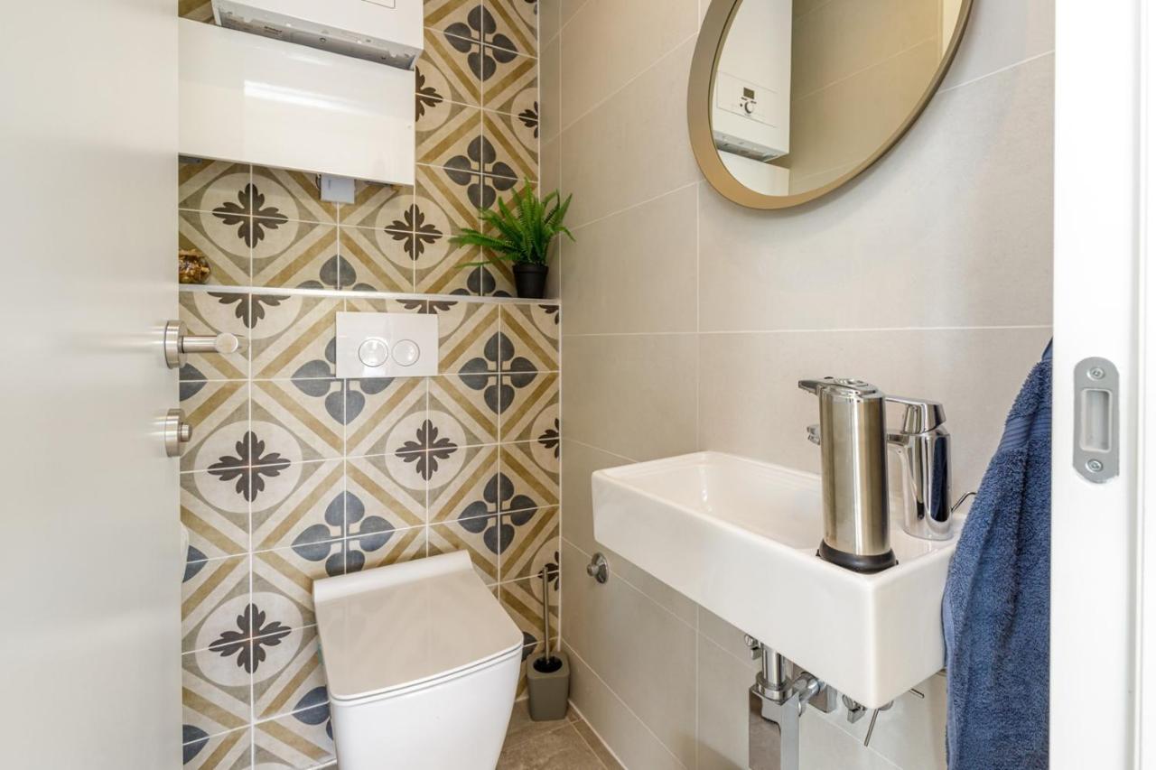 Sabena Apartment With Private Whirlpool Poreč Dış mekan fotoğraf